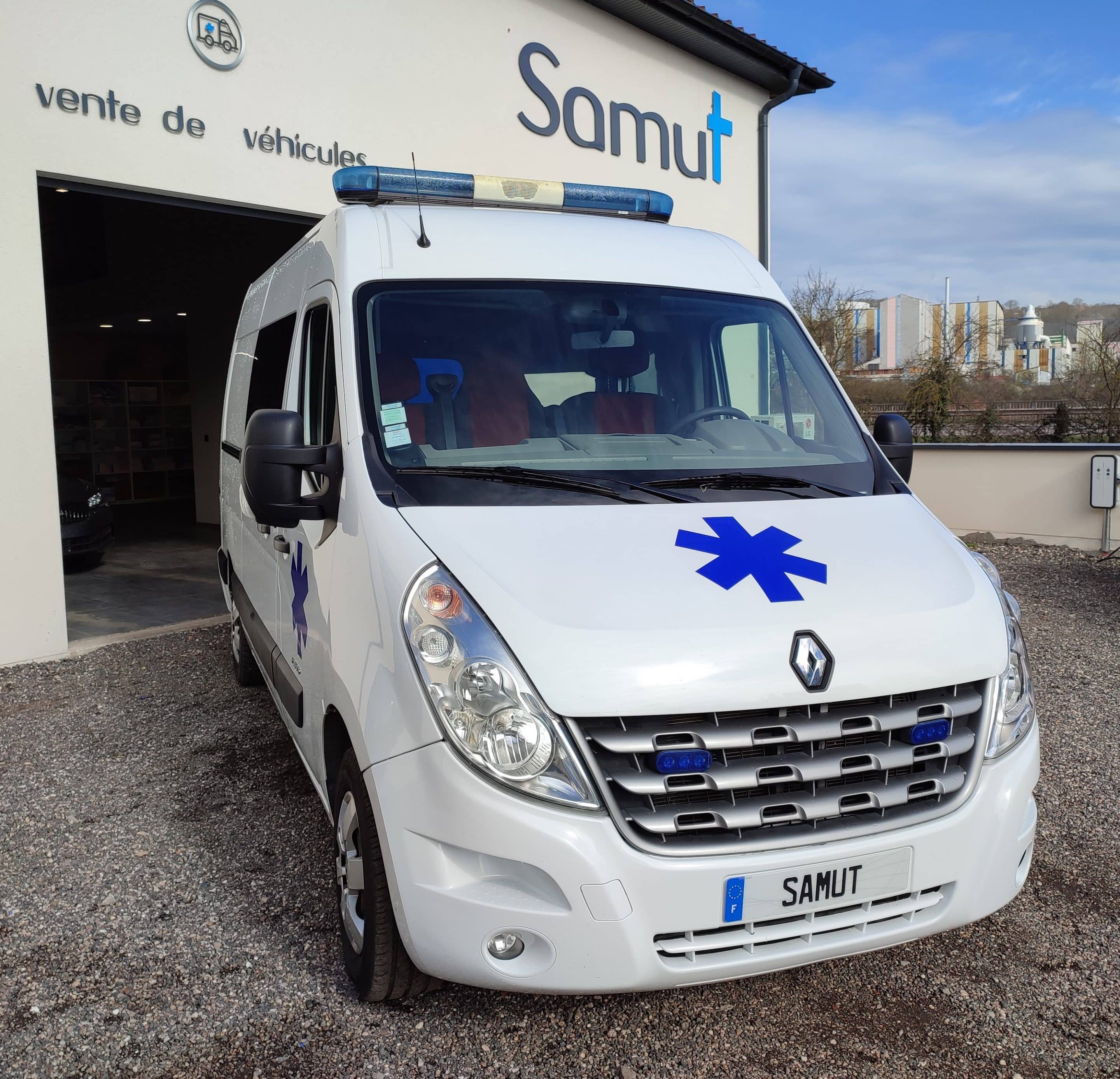 Samut Ambulance-Renault-Master-1--scaled Renault Master  